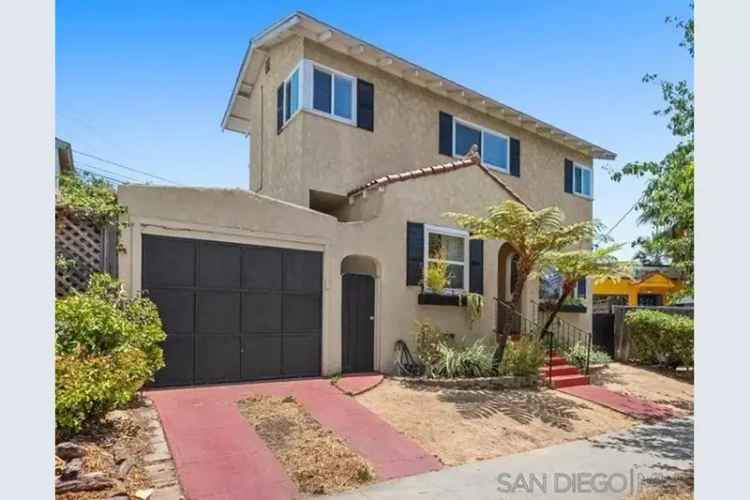 Single-family house For Sale in 2115, Mission Avenue, San Diego, California