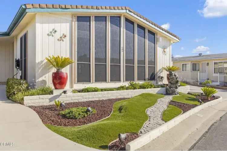 Single-family house For Sale in 36, Poinsettia Gardens Drive, San Buenaventura (Ventura), California