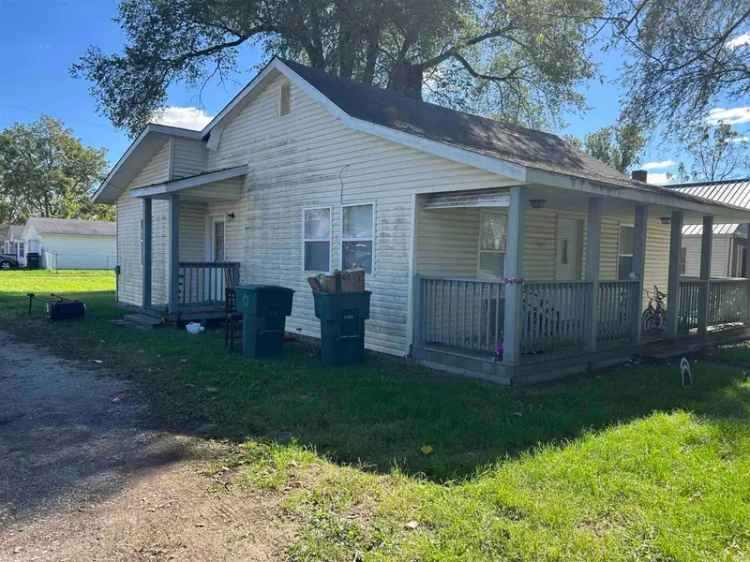 Single-family house For Sale in 2020, North Glenwood Avenue, Muncie, Indiana