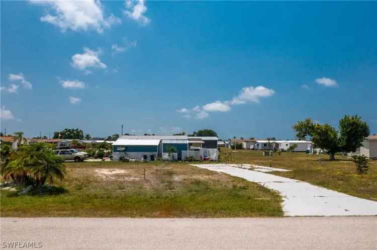 Land For Sale in Englewood, Florida