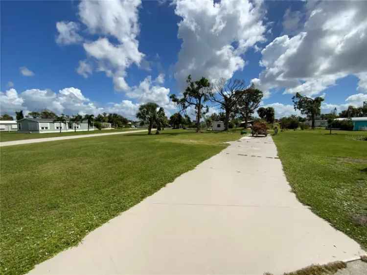 Land For Sale in Englewood, Florida