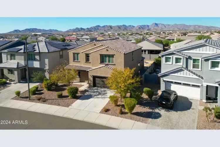 Single-family house For Sale in 19954, West Moonlight Path, Buckeye, Arizona