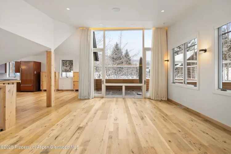 Single-family house For Sale in Aspen, Colorado