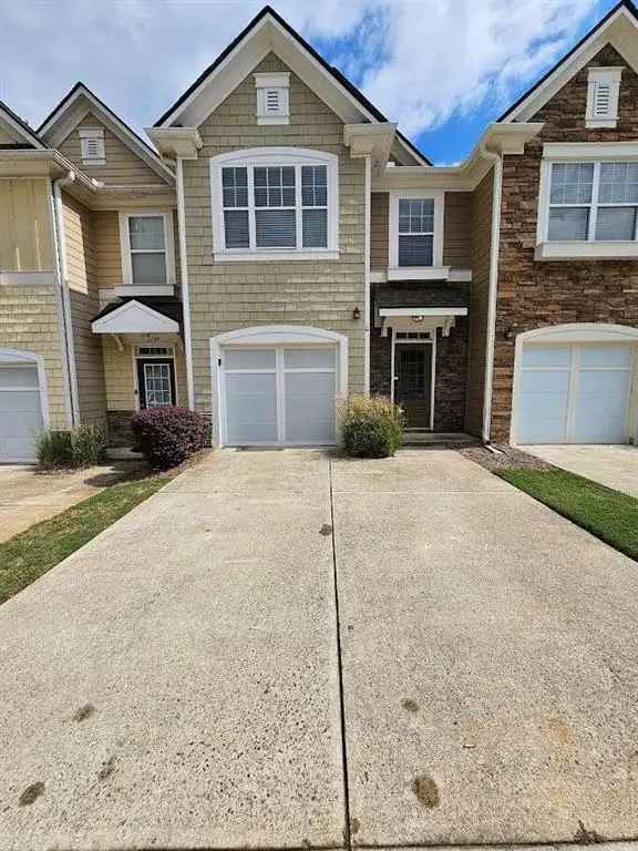 House For Sale in 2092, Lakeshore Overlook Drive Northwest, Kennesaw, Georgia