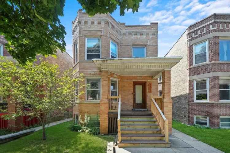 Multi-family house For Sale in 2306, North Harding Avenue, Chicago, Illinois