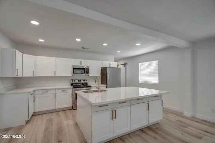 Single-family house For Sale in 66, West Brooks Street, Gilbert, Arizona