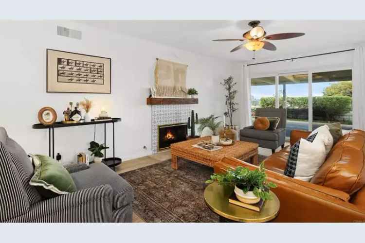 Single-family house For Sale in 6755, Russelia Court, Carlsbad, California