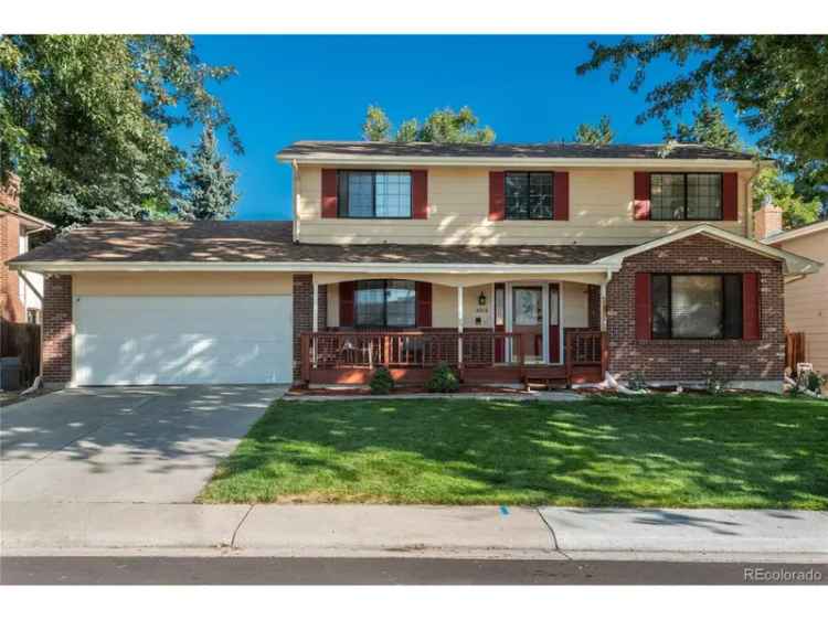 Single-family house For Sale in 8015, West Calhoun Place, Littleton, Colorado