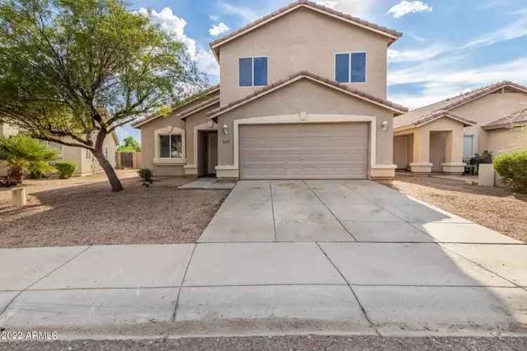 Single-family house For Sale in 6537, West Riva Road, Phoenix, Arizona