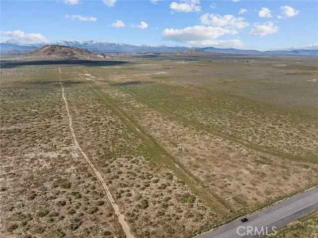 Land For Sale in Lancaster, California