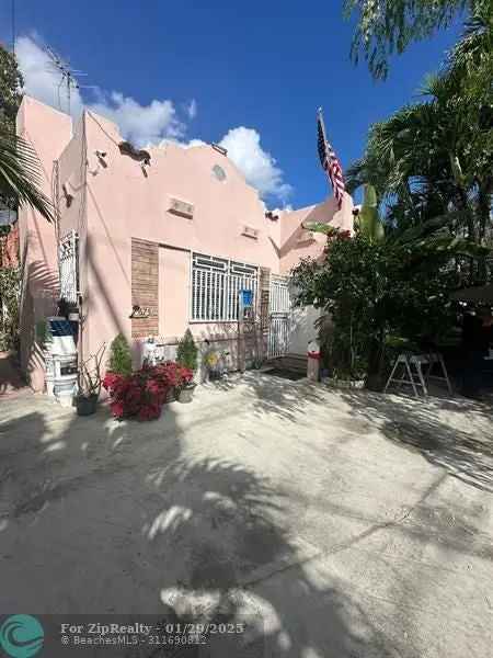 Multi-family house For Sale in 675, Northwest 34th Street, Miami, Florida