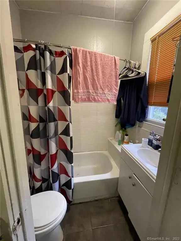 Multi-family house For Sale in 278, Exchange Street, New Haven, Connecticut