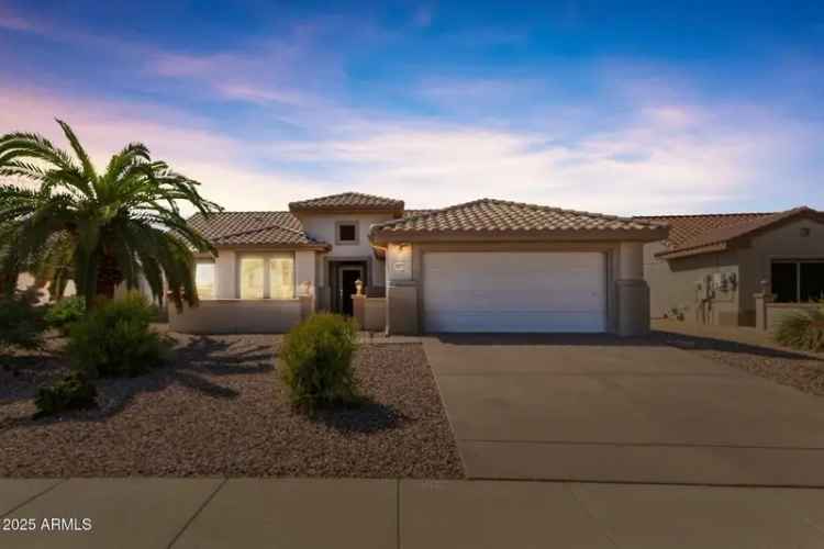 Single-family house For Sale in 15713, West Star View Lane, Surprise, Arizona