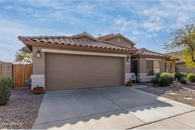 Single-family house For Sale in Maricopa, Arizona