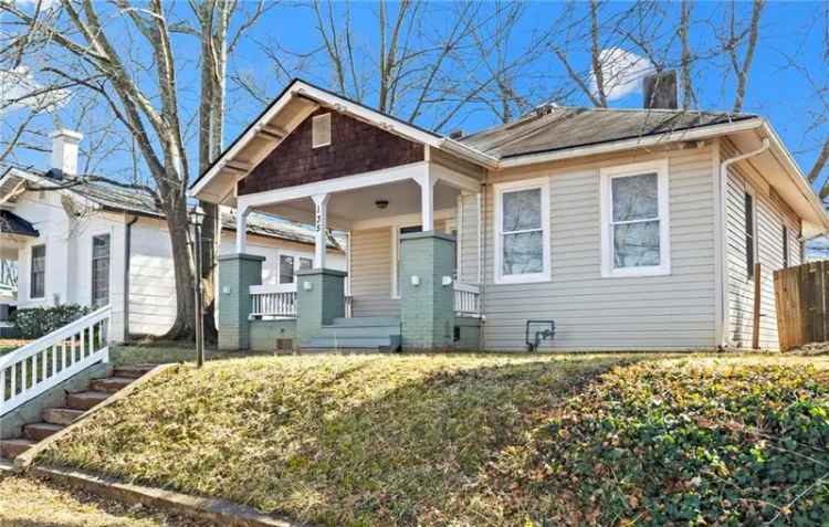 Single-family house For Sale in 135, Adair Avenue Southeast, Atlanta, Georgia