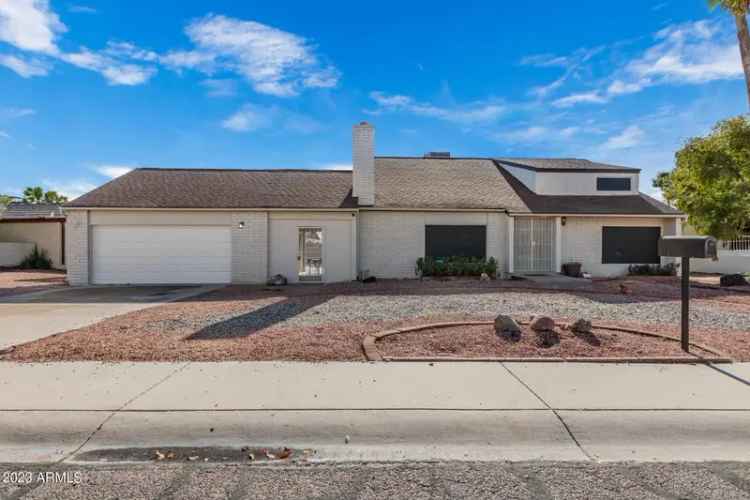 Single-family house For Sale in 3017, West Sahuaro Drive, Phoenix, Arizona