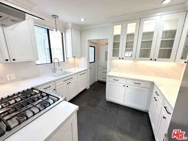 Condo For Sale in 15240, Dickens Street, Los Angeles, California