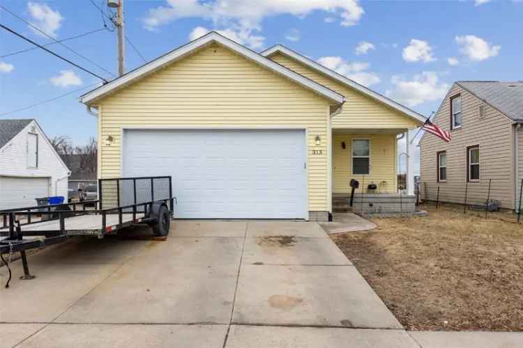 Single-family house For Sale in 313, 9th Street Northwest, Cedar Rapids, Iowa