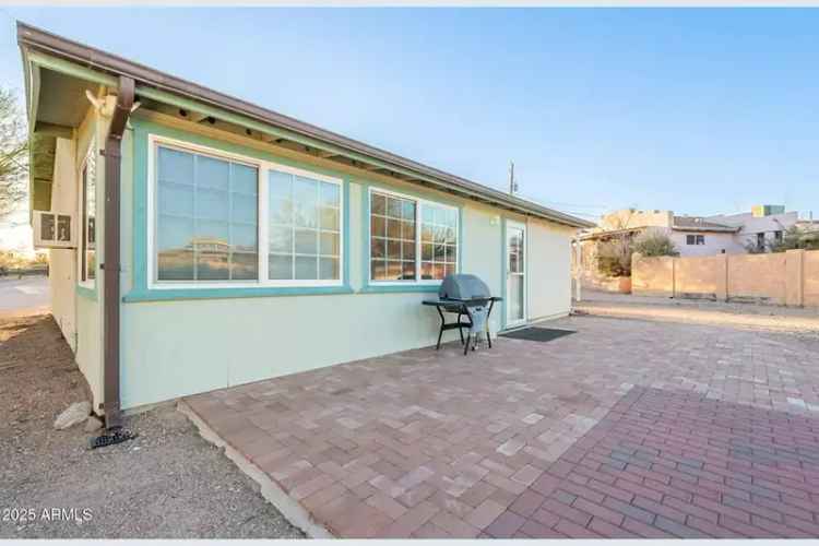 Single-family house For Sale in 831, North Arroya Road, Apache Junction, Arizona