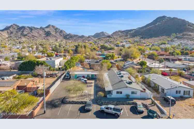 Multi-family house For Sale in 9215, North 13th Place, Phoenix, Arizona