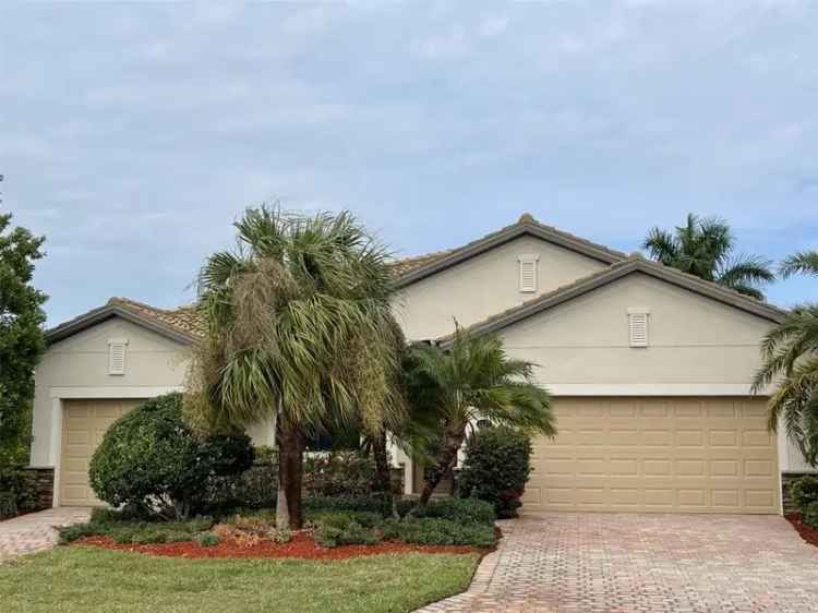 Single-family house For Sale in 6442, Willowshire Way, Bradenton, Florida