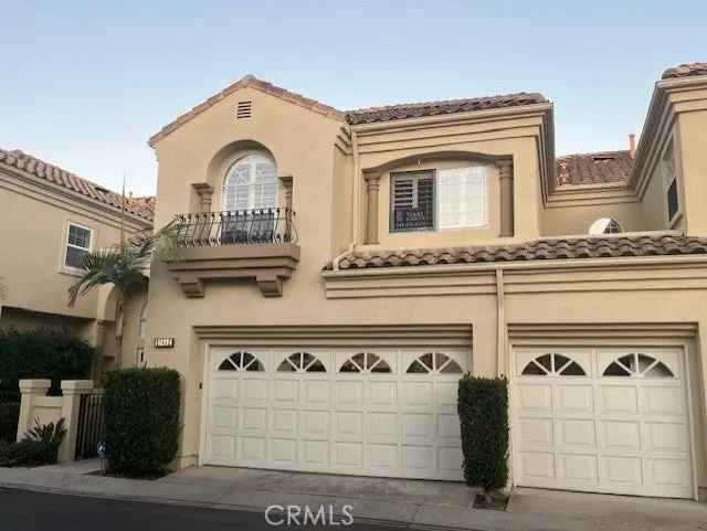 Condo For Sale in 26442, La Scala, Laguna Hills, California