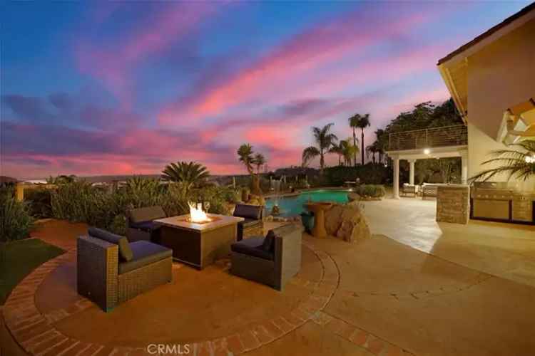 Single-family house For Sale in 3313, Cabo Court, Carlsbad, California