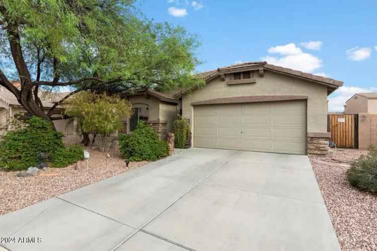 Single-family house For Sale in 16079, West Acapulco Lane, Surprise, Arizona