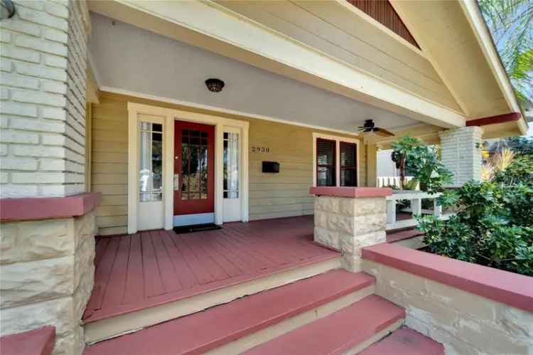 Single-family house For Sale in 2930, 4th Avenue North, Saint Petersburg, Florida