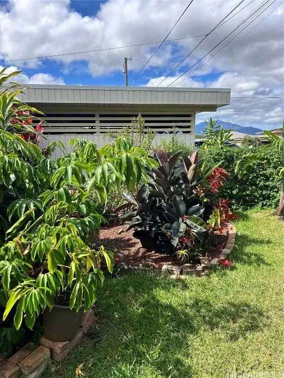 Single-family house For Sale in 1785, Koikoi Street, Wahiawa, Hawaii