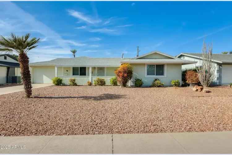 Single-family house For Sale in 11002, North 109th Avenue, Sun City, Arizona