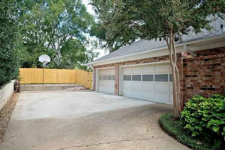 Single-family house For Sale in 1, Mill Run Place, Athens, Texas