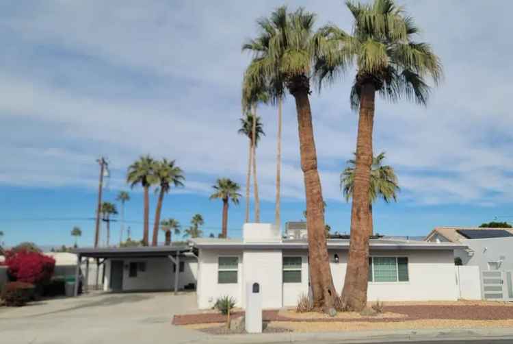 Single-family house For Sale in 74372, Fairway Drive, Palm Desert, California