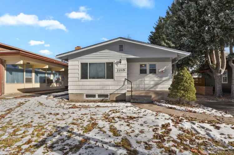 Single-family house For Sale in 2215, North Wahsatch Avenue, Colorado Springs, Colorado