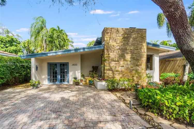 Single-family house For Sale in 4025, Bonita Avenue, Miami, Florida