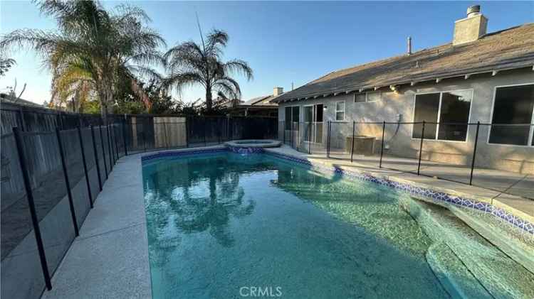 Single-family house For Sale in 711, Myrtle Avenue, Perris, California