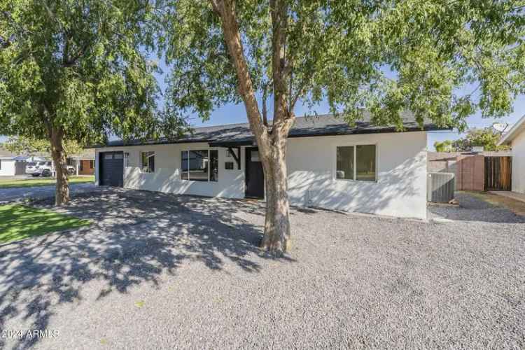 Single-family house For Sale in 3628, East Weldon Avenue, Phoenix, Arizona