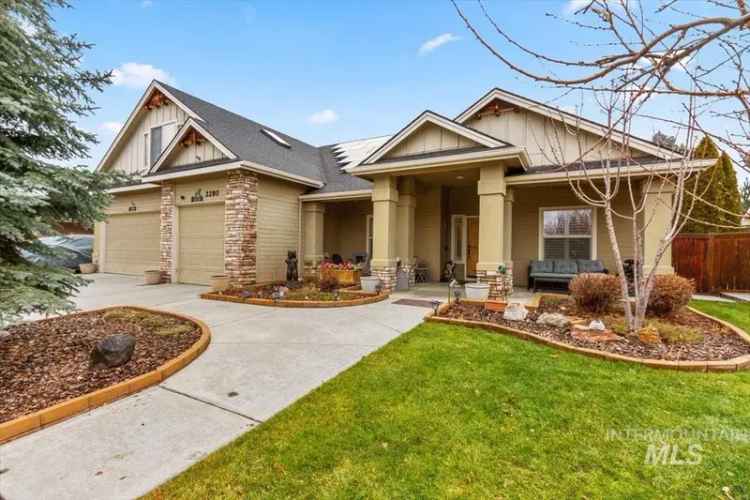 Single-family house For Sale in 2280, East Chimere Drive, Meridian, Idaho