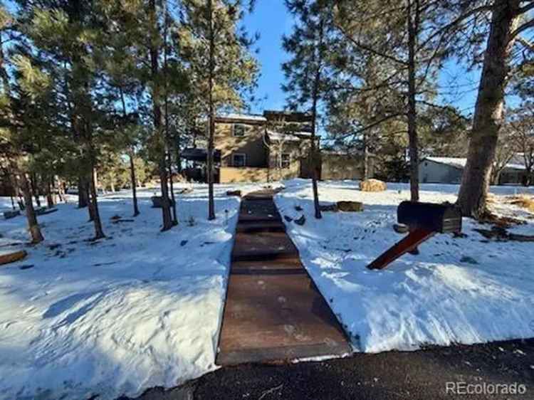 Single-family house For Sale in 9673, East Huggins Court, Parker, Colorado