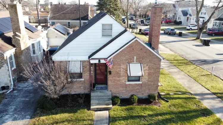 Single-family house For Sale in 6301, North Canfield Avenue, Chicago, Illinois