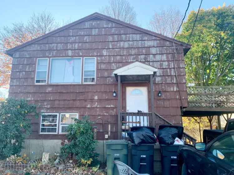 Multi-family house For Sale in 319, West Main Street, Milford, Connecticut