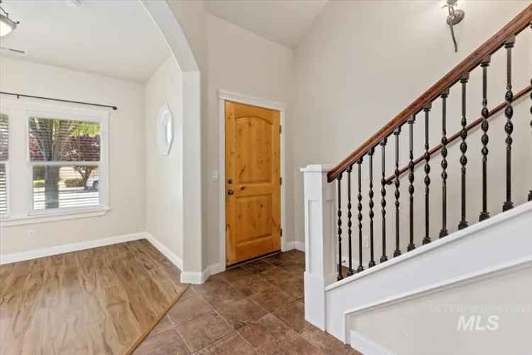 Single-family house For Sale in 1826, East Sagemoor Drive, Meridian, Idaho