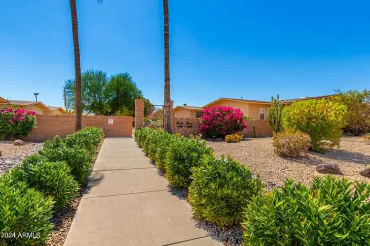 Apartment For Sale in 13467, West Desert Glen Drive, Sun City West, Arizona