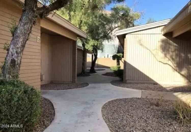 House For Sale in Phoenix, Arizona