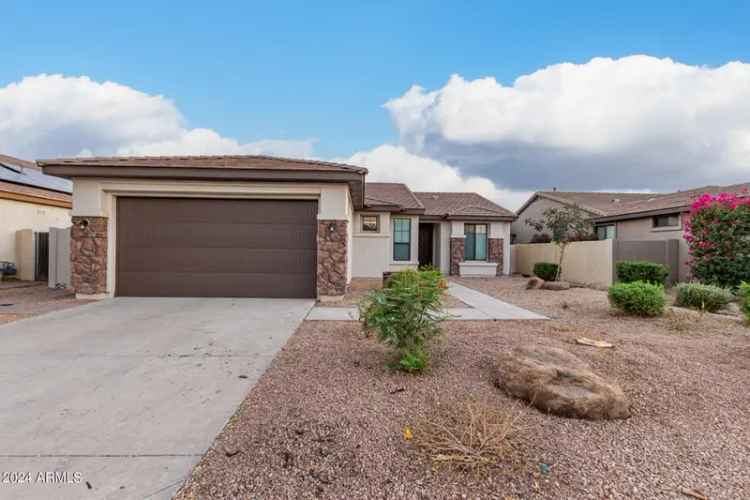 Single-family house For Sale in 16183, West Devonshire Avenue, Goodyear, Arizona