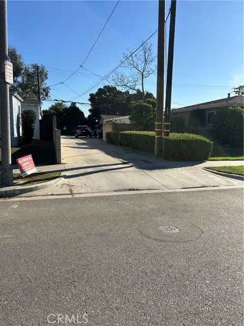 Multi-family house For Sale in 1233, West 33rd Street, Long Beach, California