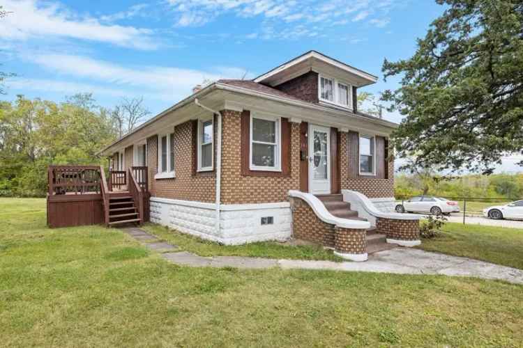 Single-family house For Sale in 1341, Englewood Avenue, Joliet, Illinois