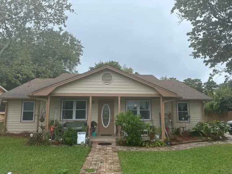 Single-family house For Sale in 605, Legion Drive, Destin, Florida