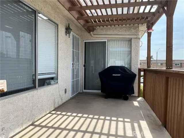 Multi-family house For Sale in Irvine, California