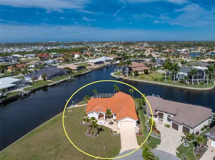 Single-family house For Sale in 3705, Toulouse Court, Punta Gorda, Florida